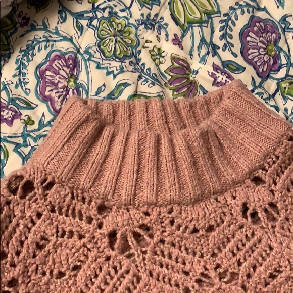 Blush pink knit sweater - Picture 4 of 4